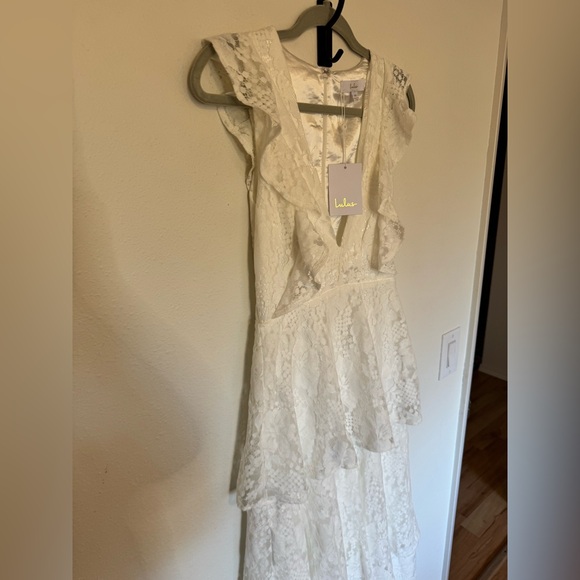 NEW Lulus Molinetto Lace Riffle Tiered Maxi Dress White Bridal Size XS NWT - Picture 6 of 11
